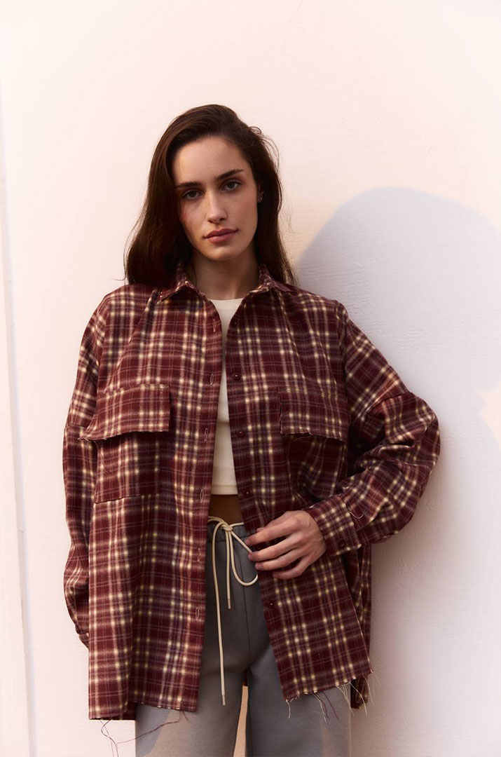 Сорочка в клітинку