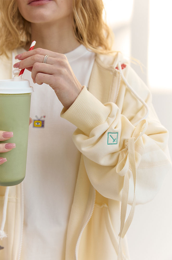 Зіп-худі з вишивкою