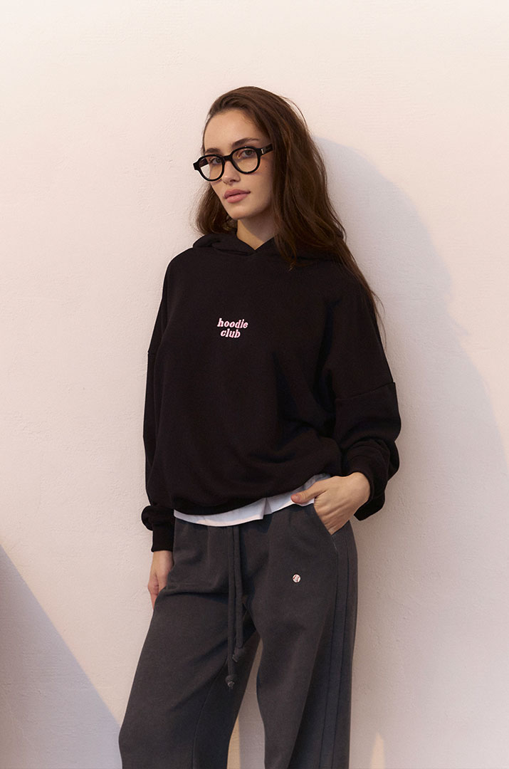 Худі з вишивкою