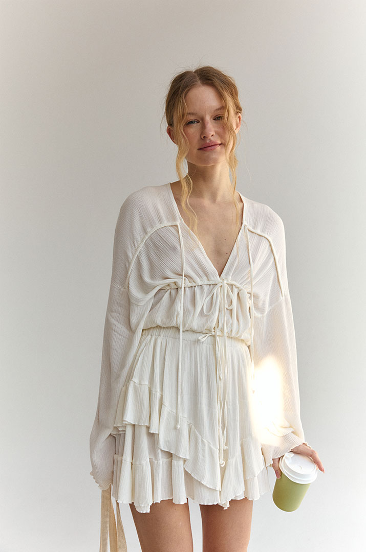 Блуза на зав'язках