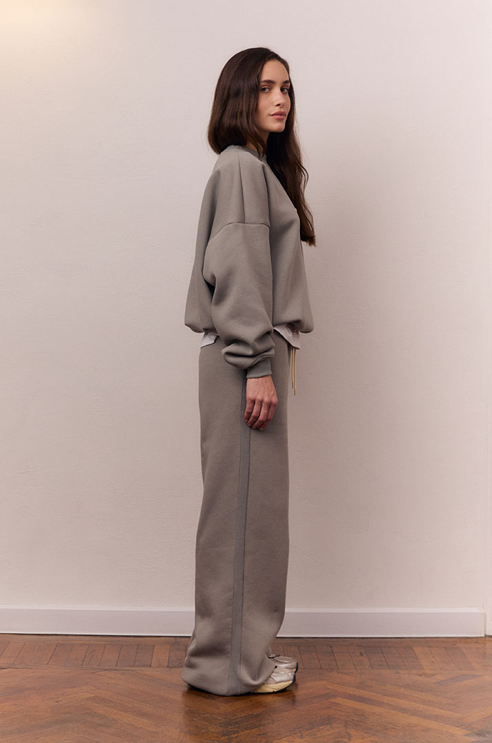 Штани з вишивкою утеплені