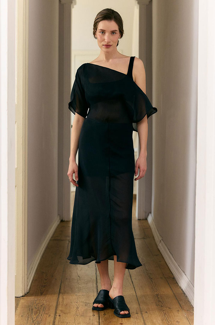 Спідниця міді